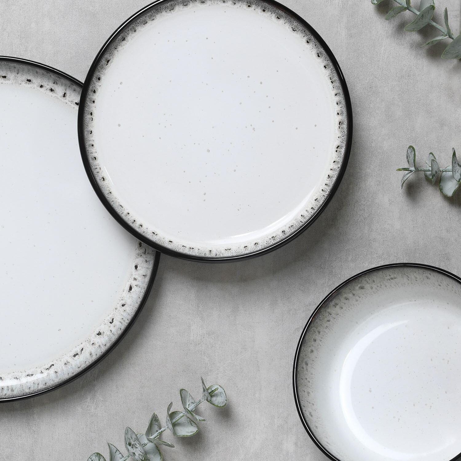 12 Piece Kyanite Dinner Set	 - Black and White Image 2