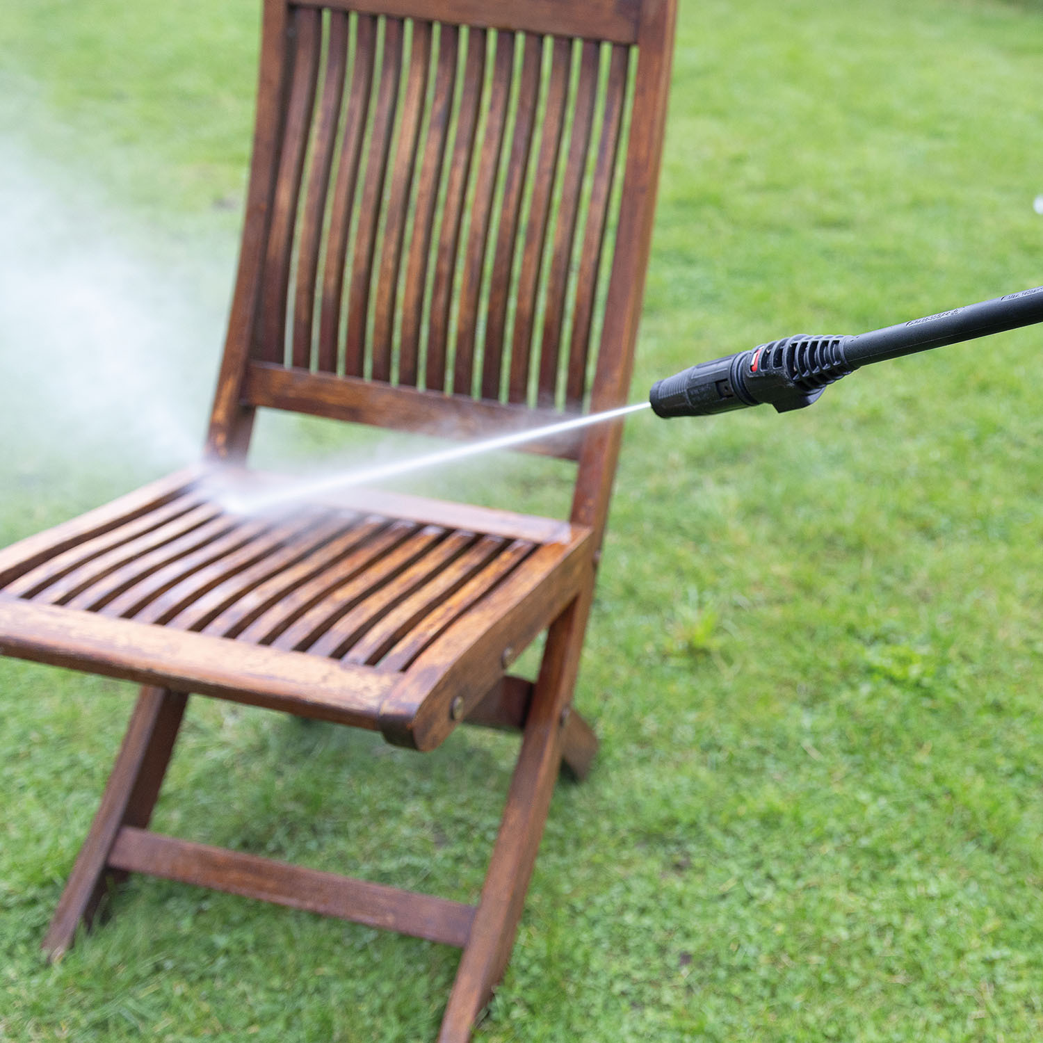 Saber 1600W Pressure Washer Black and Orange Image 15