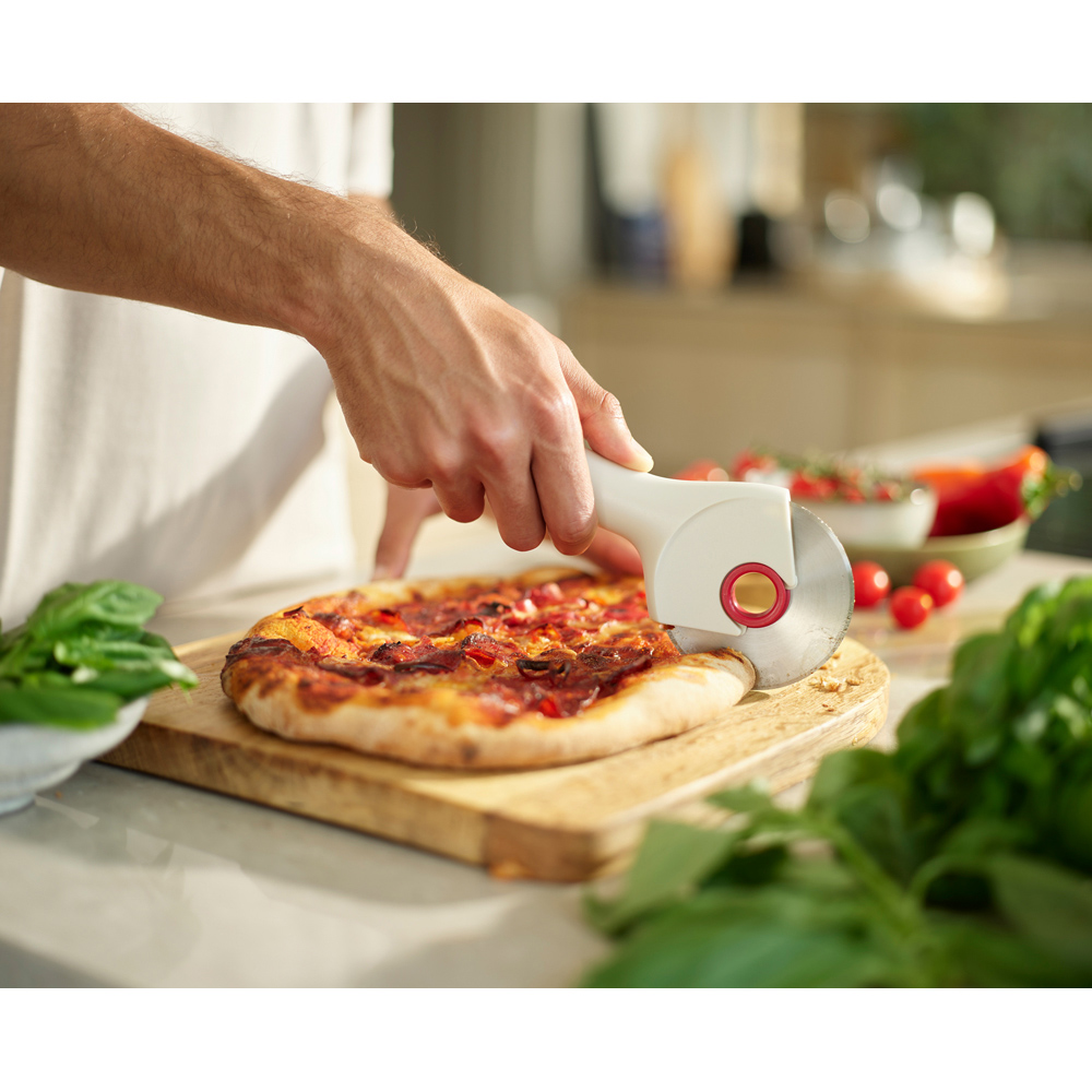 Joseph Joseph Ringo Red Easy-Clean Pizza Cutter Image 2