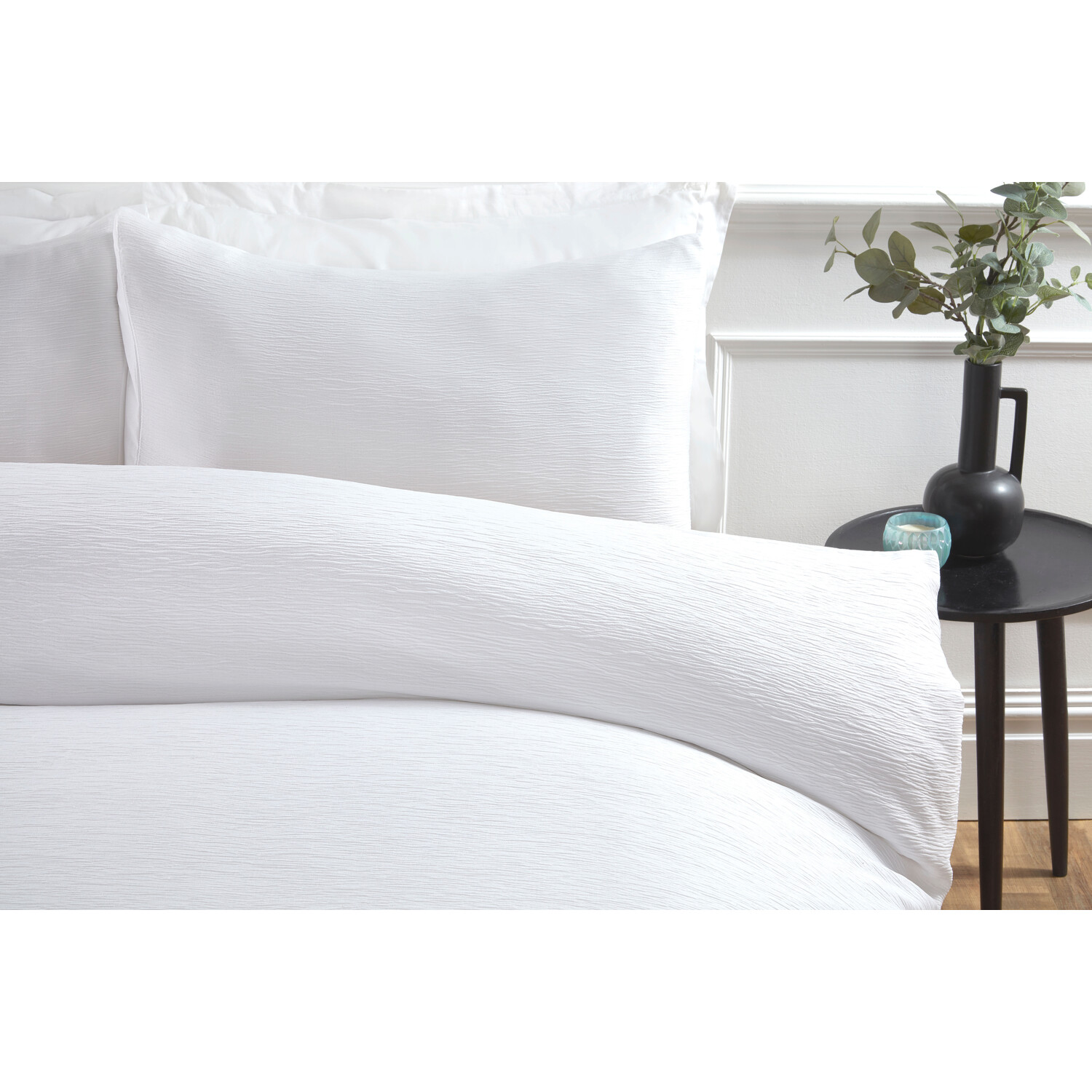 My Home Milan Textured Duvet Cover and Pillowcase Set - White / Superking Image 3