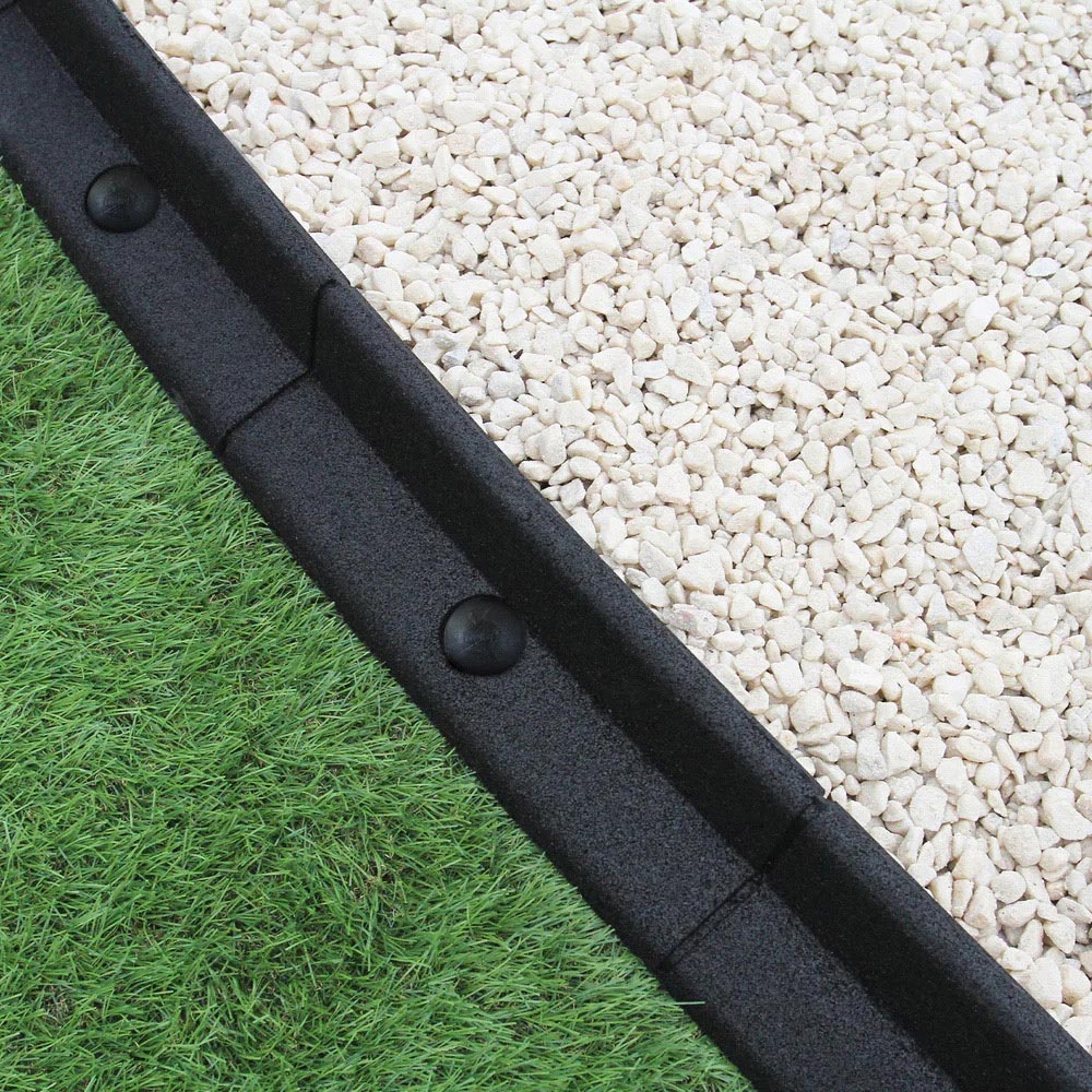 MonsterShop Black 4ft 12 Pack Flexible Lawn Edging Image 2