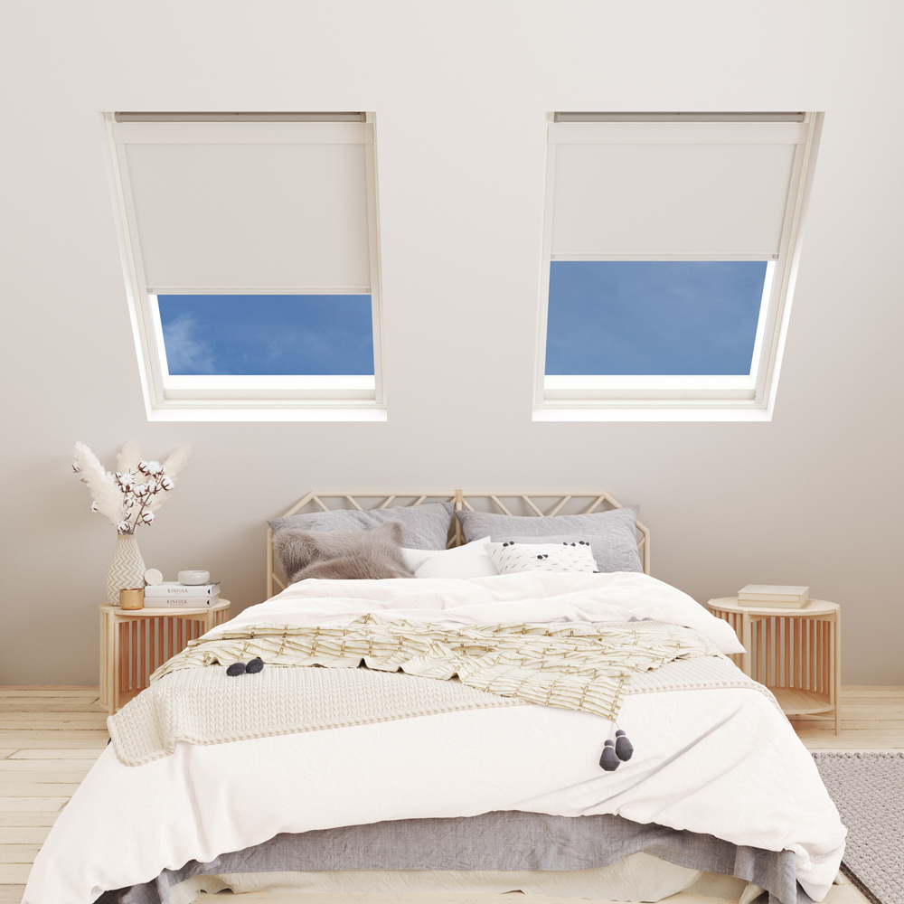 Bloc Blinds White Blackout Silver Frame Size UK08 Velux Roof Window Skylight Blind Image 2