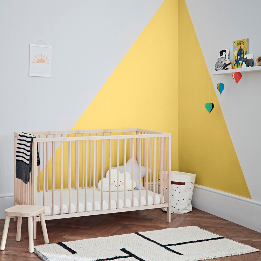 Crown Wall & Ceilings Happy Daze Matt Emulsion 2.5L Image 4