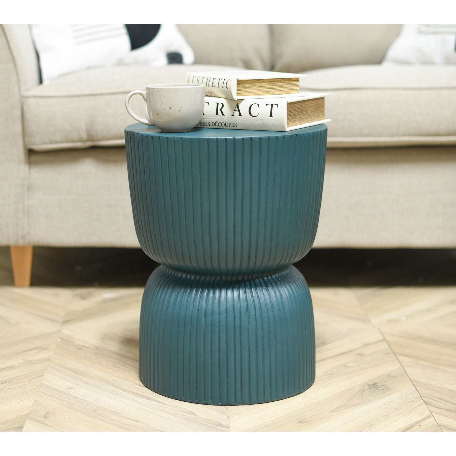 Green Side Table Image 4