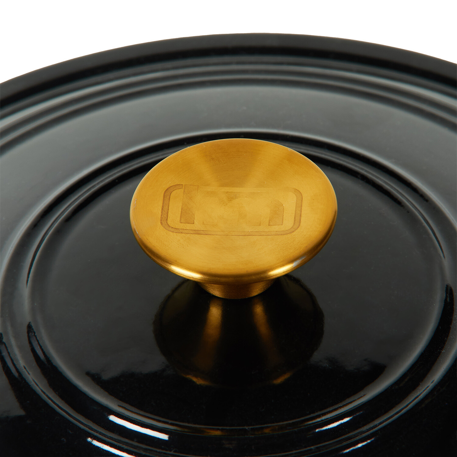 Kitchen Master Black Round Casserole Dish with Lid - Black / 24cm Image 4