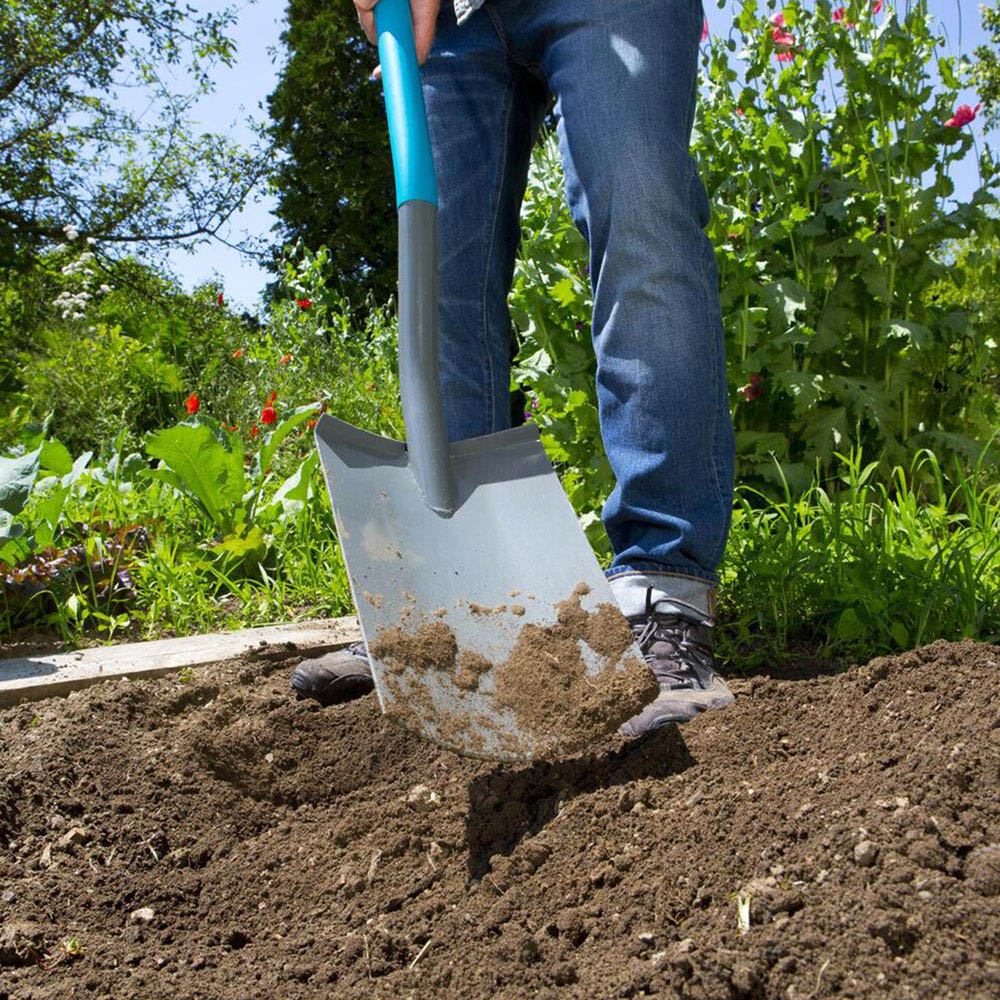 Gardena Classic Line Spade Image 3