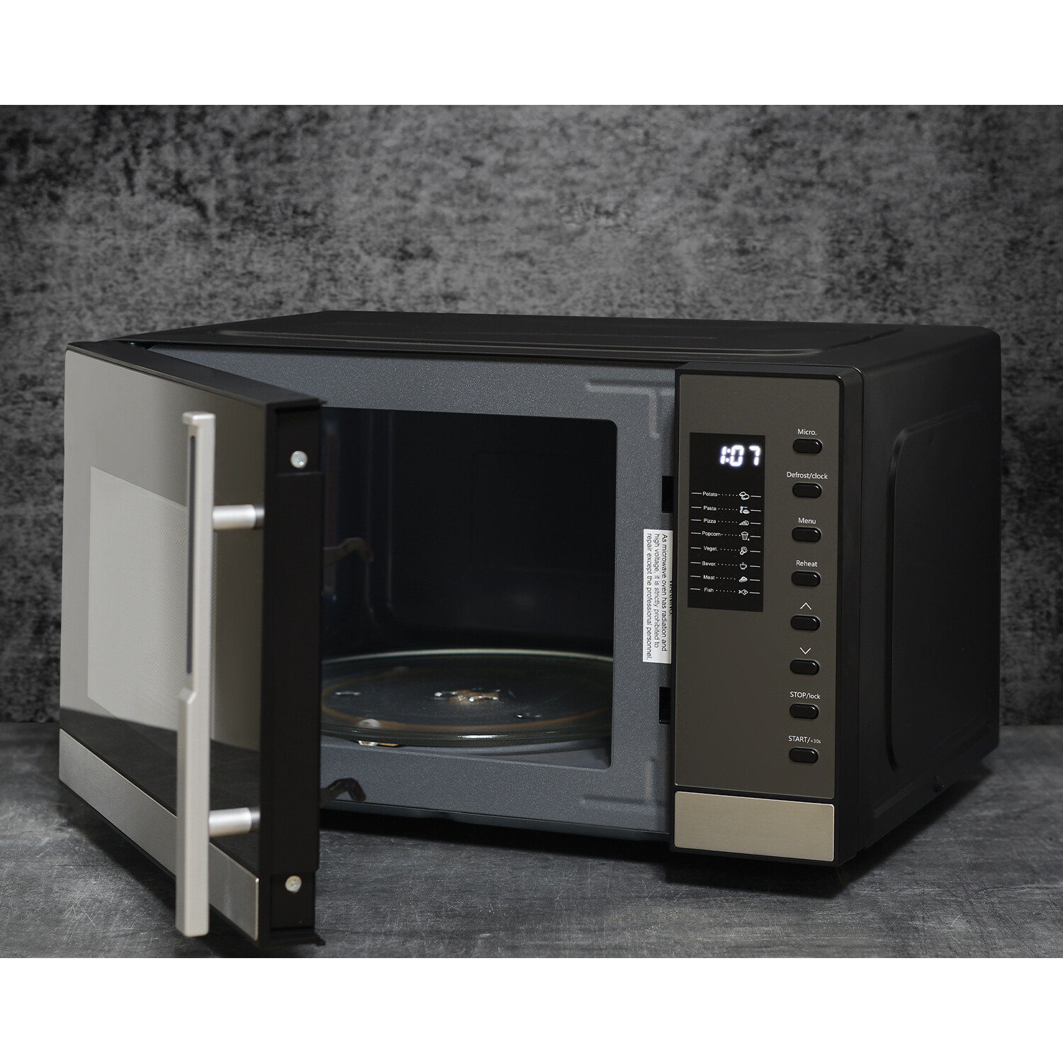 Microwave Black 23L Image 3