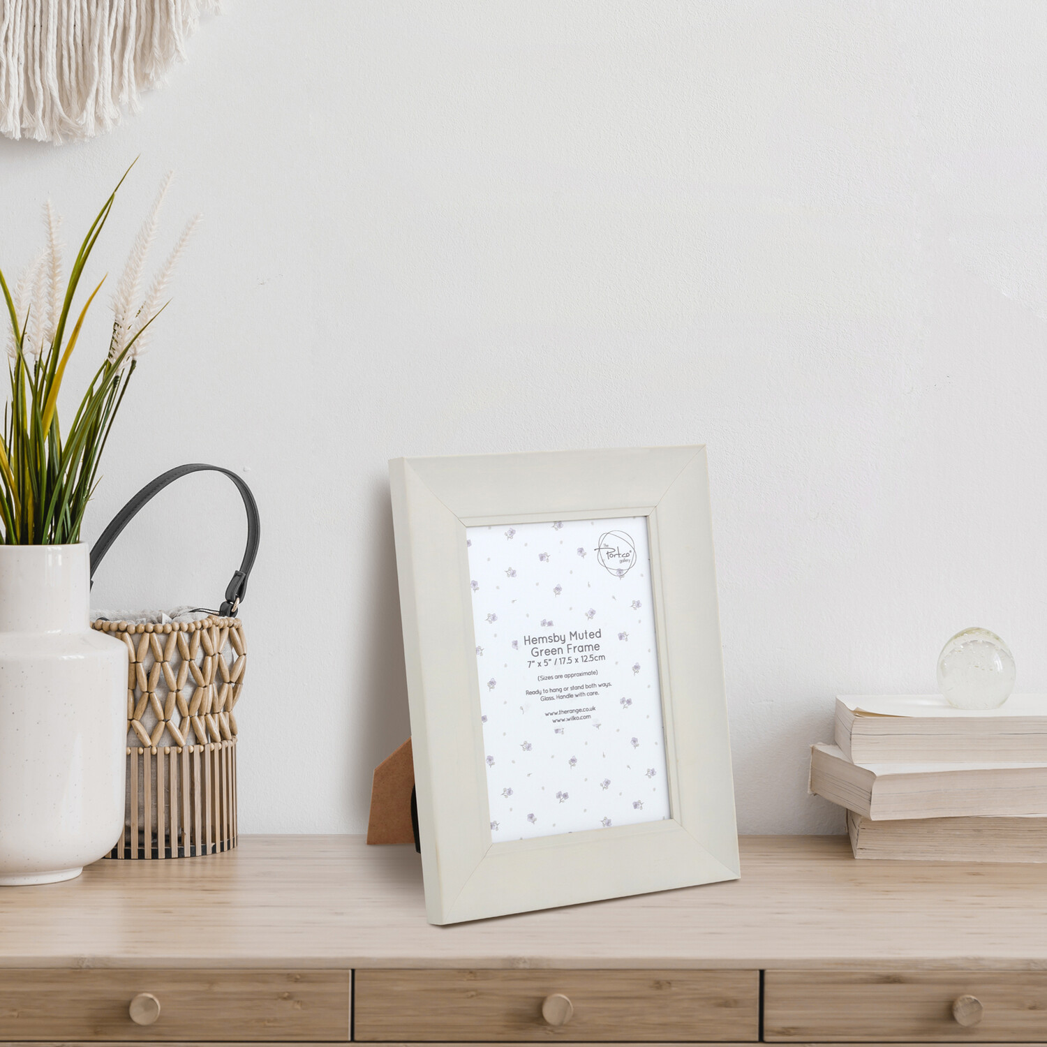 Hemsby Photo Frame Muted Green 7 x 5in Image 6