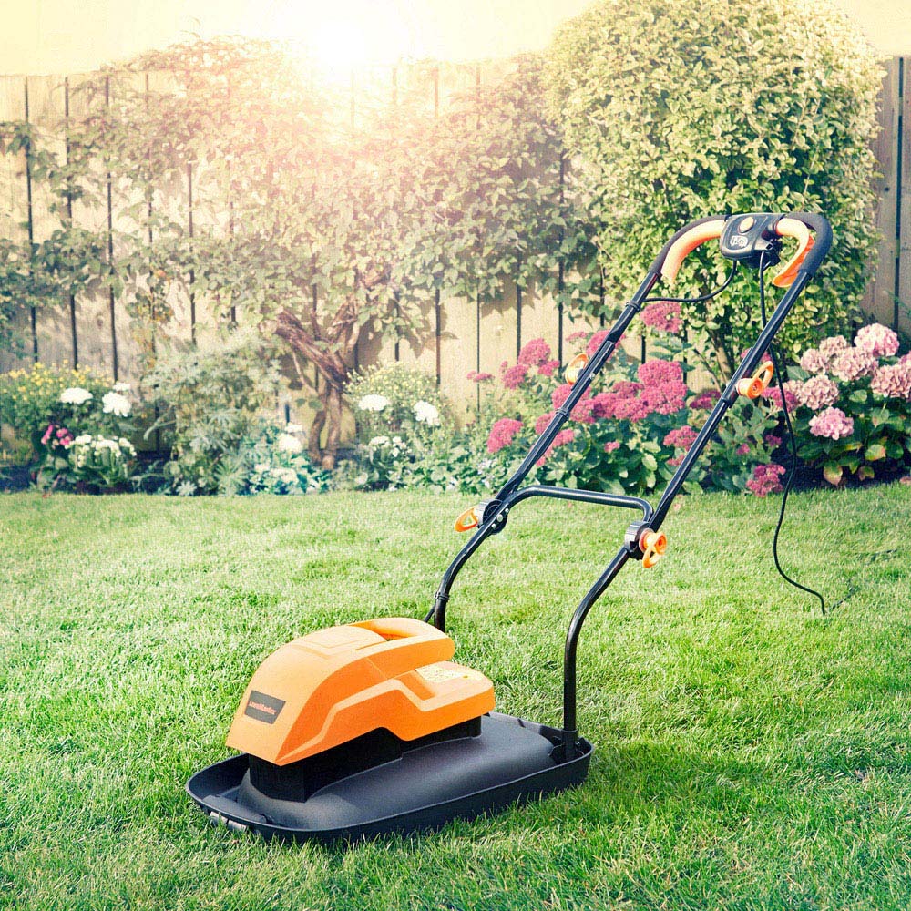 LawnMaster MEH1633M 1600W 33cm Mulching Hover Lawn Mower Image 2