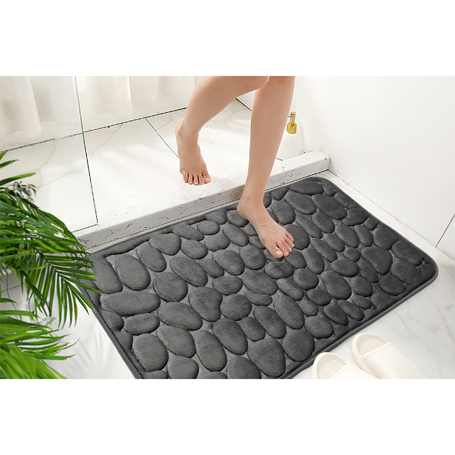 Pebble Bath Mat - Grey Image 2