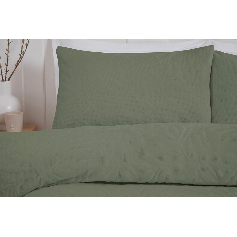 Avery Leaf Duvet Cover and Pillowcase Set - Olive Green / King Image 2
