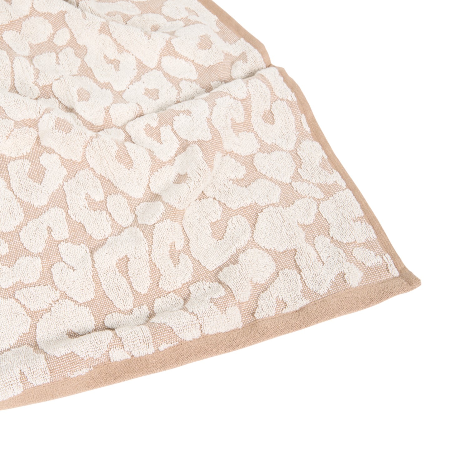 Soft Leopard Bath Towel Cream Image 6