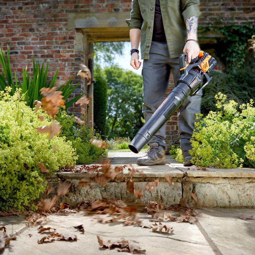 LawnMaster CLBL2407-01 MX 24V Cordless Handheld Axial Leaf Blower with 4.0Ah Battery Image 3
