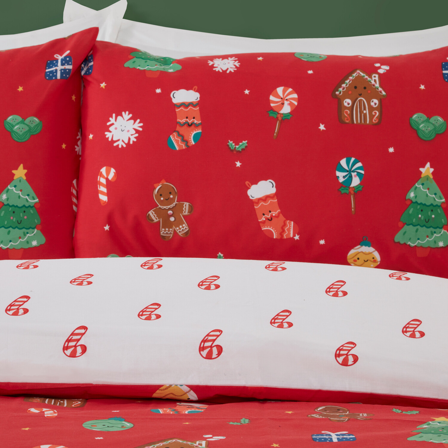 Christmas Friends Duvet Set Red and White Double Image 3