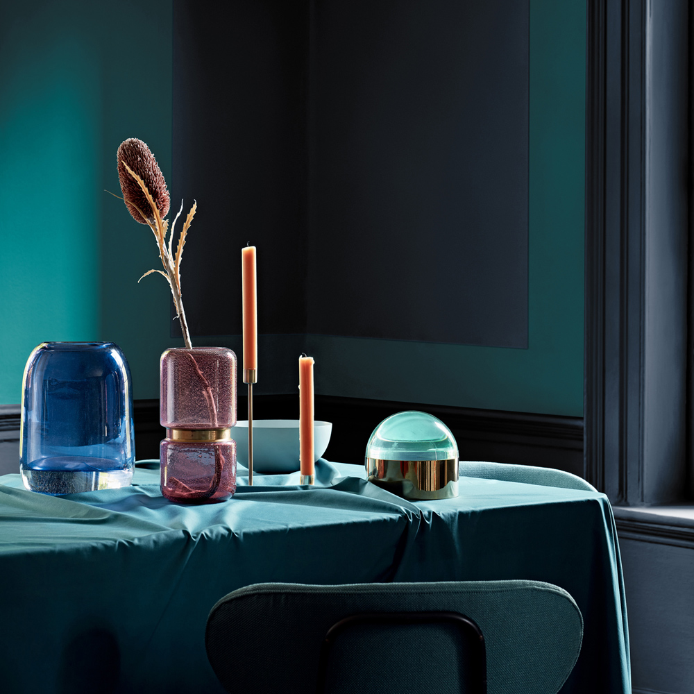 Crown Walls & Ceilings Palm Springs Matt Emulsion Paint 2.5L Image 4