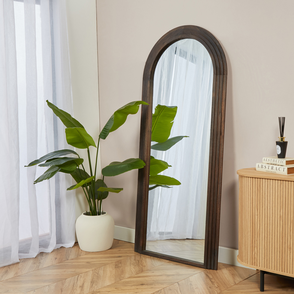 Evie 180 x 80cm Brown Ridged Arch Lean To Mirror Image 2