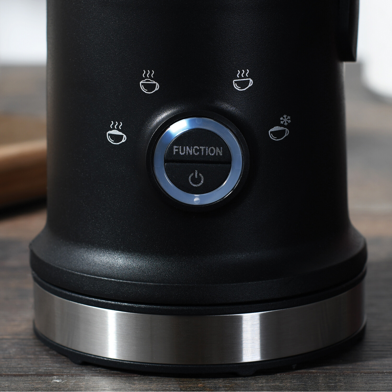 Kitchen Master Stainless Steel Milk Frother with LED Indicator Black and Silver Image 3