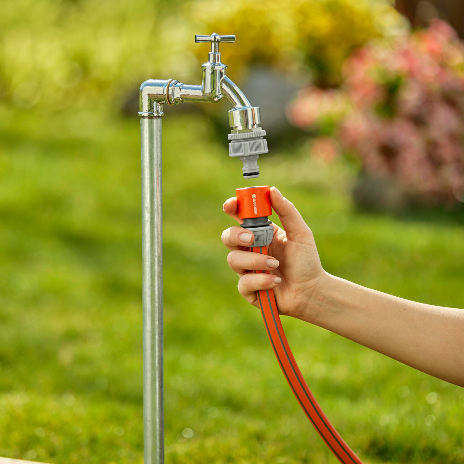 GARDENA Multi Spray Gun Set Orange and Black Image 2