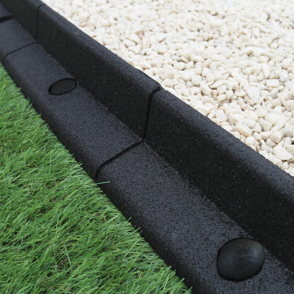 MonsterShop Black 4ft 30 Pack Flexible Lawn Edging Image 5
