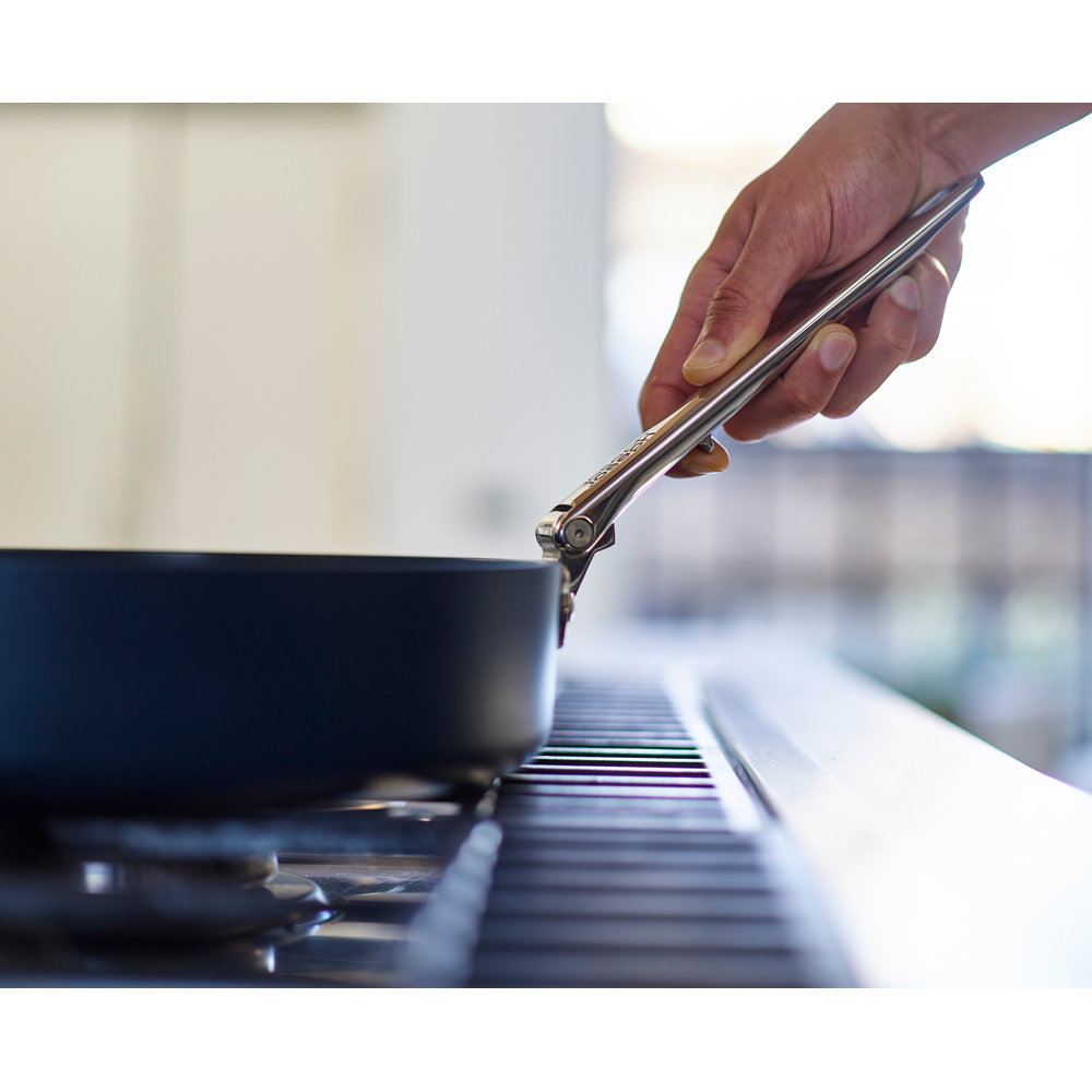 Joseph Joseph Space Blue Ceramic Folding Handle Non-Stick Frying Pan 20cm Image 9