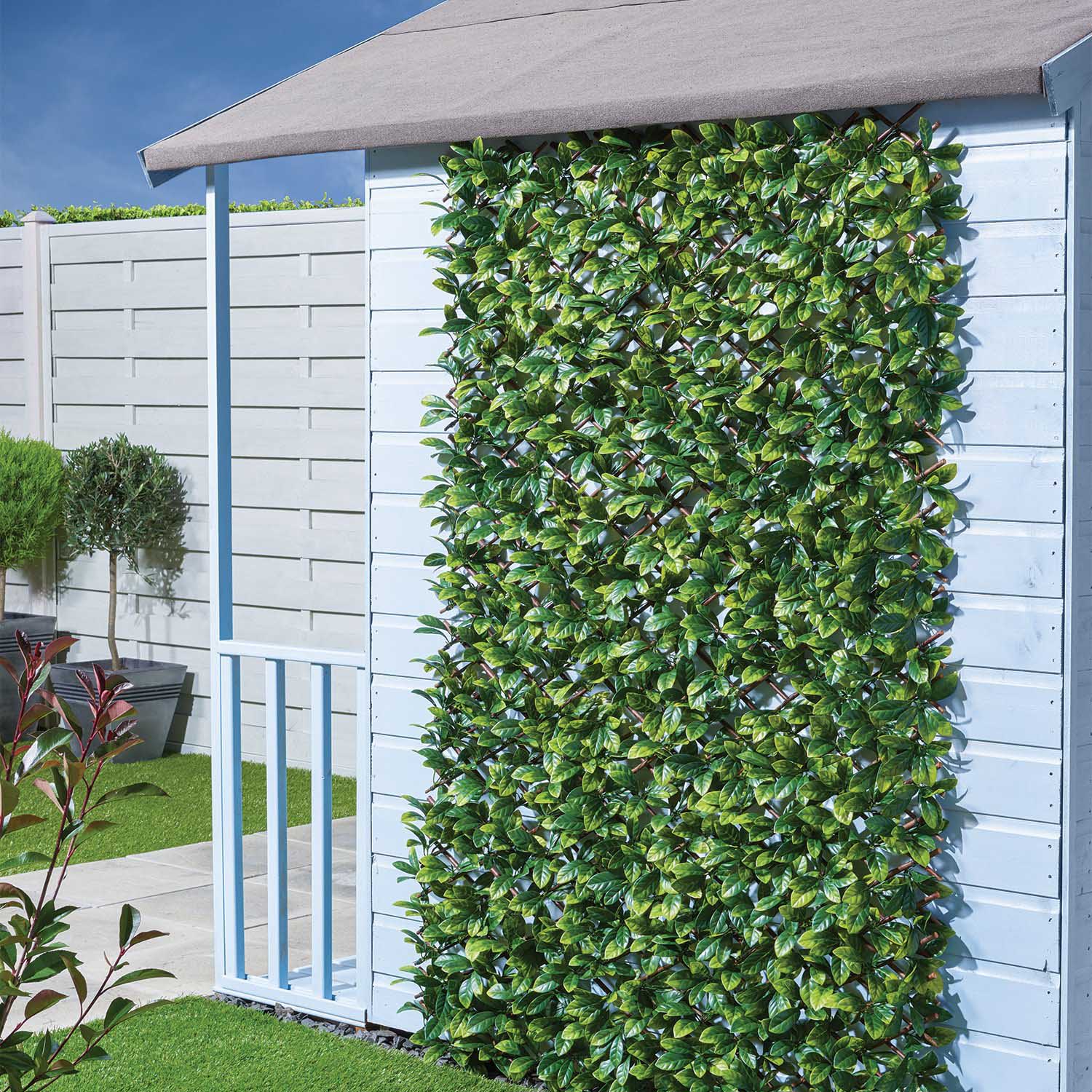 Expanding Laurus Fence 200 x 100cm Image 1
