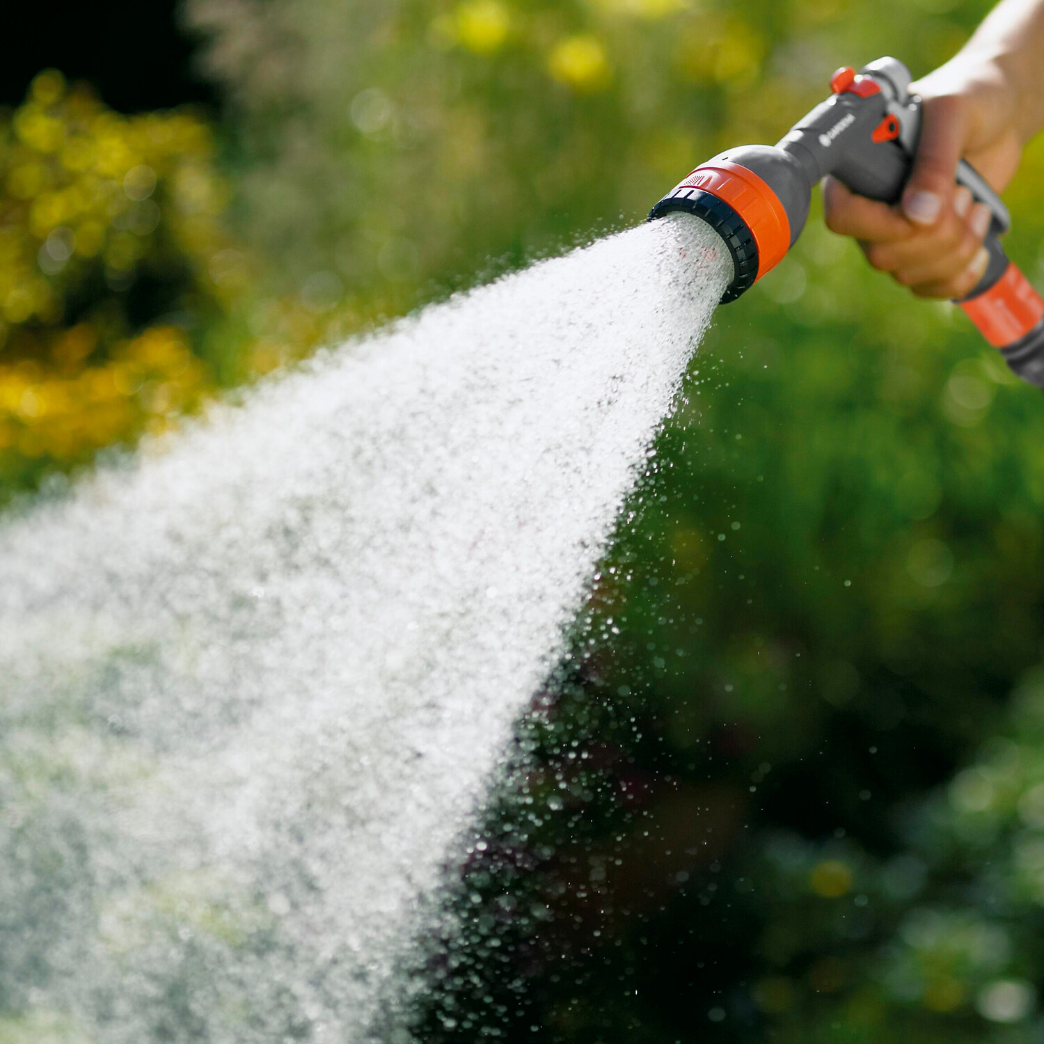 GARDENA Multi Spray Gun Set Orange and Black Image 5